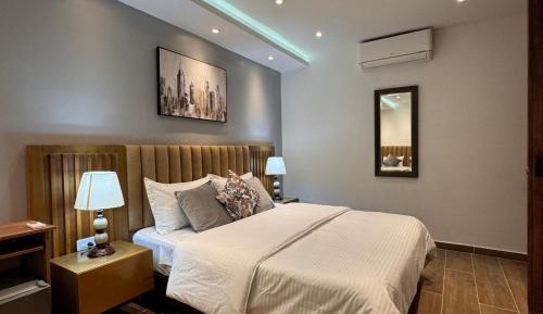 Luxury Triple Room