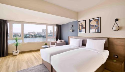 Suite with River View