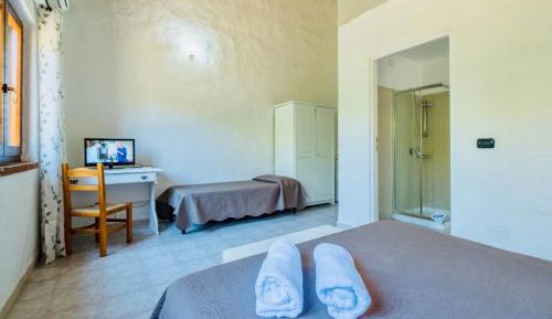 Triple Room with Private Bathroom