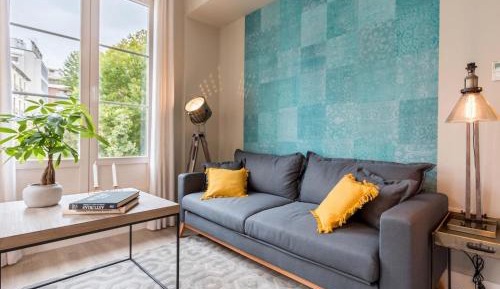 Deluxe Apartment