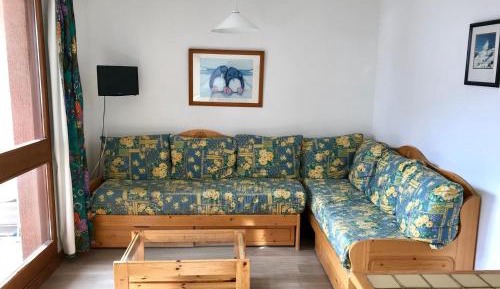 Apartment (6 Adults)