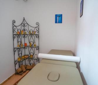 Large Double or Twin Room