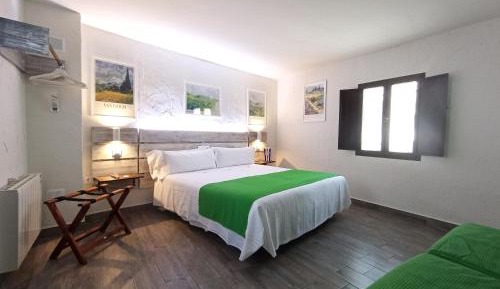 Deluxe Double Room with Castle View