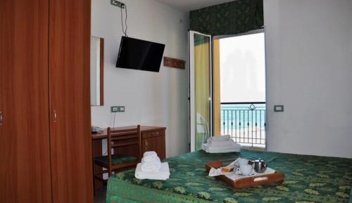Triple Room with Balcony