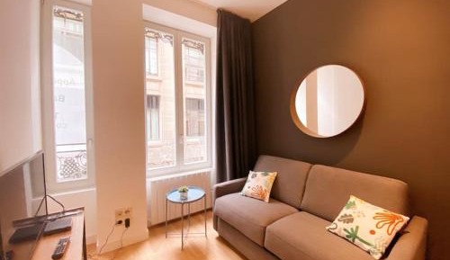 Studio Apartment