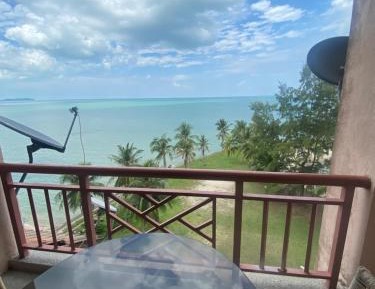 Studio Apartment with Sea View