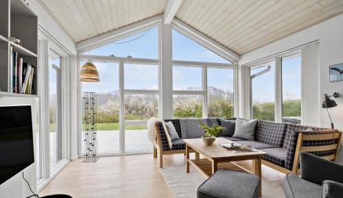 Three-Bedroom Holiday Home 