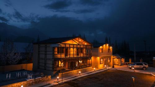One-Bedroom Chalet