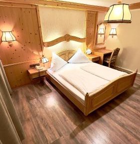 Double Room with West View
