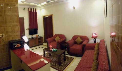 Deluxe Suite