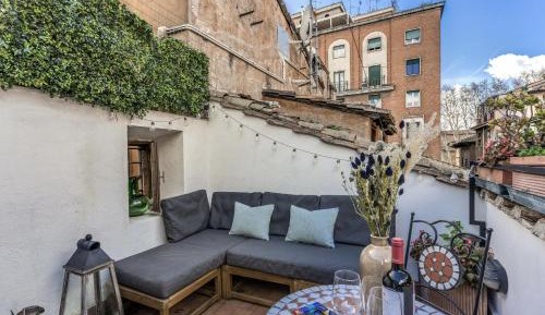 One-Bedroom Apartment with Terrace