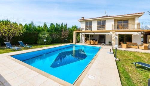 Deluxe Villa