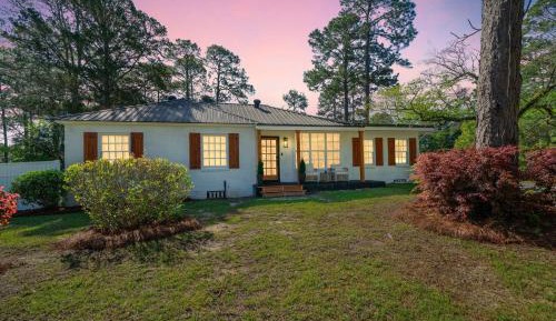 Four-Bedroom Holiday Home