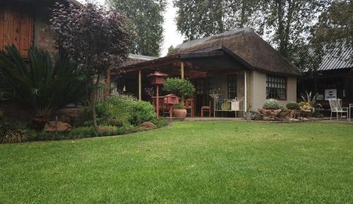 Family Room with Garden View