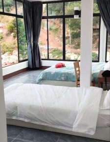 Deluxe Triple Room with Sea View