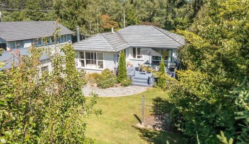 Three-Bedroom Holiday Home 