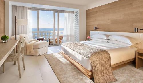 King Room with Balcony and Oceanfront View