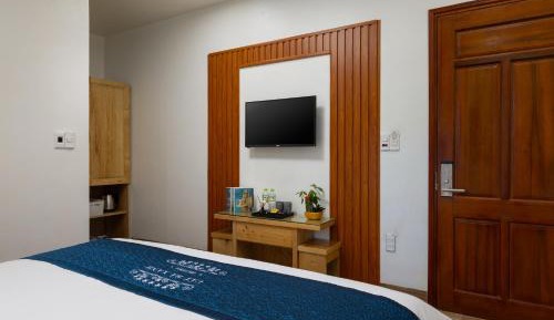 Double Room with Mountain View
