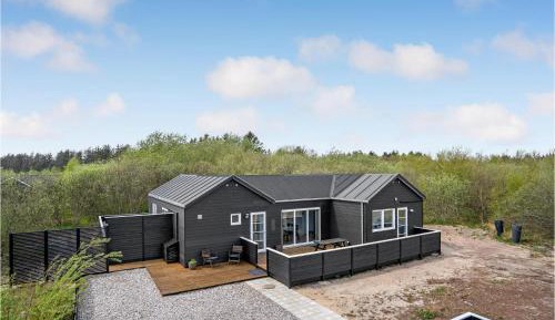 Four-Bedroom Holiday Home