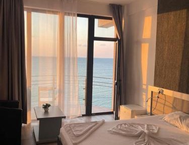 Deluxe Double Room with Sea View