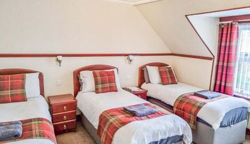 Triple Room with Shower