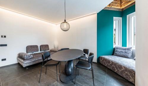Superior One-Bedroom Apartment