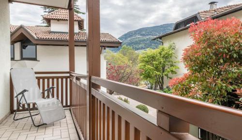 Superior One-Bedroom Apartment with Balcony