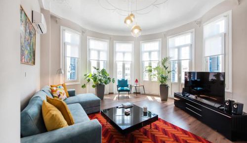 Superior Apartment