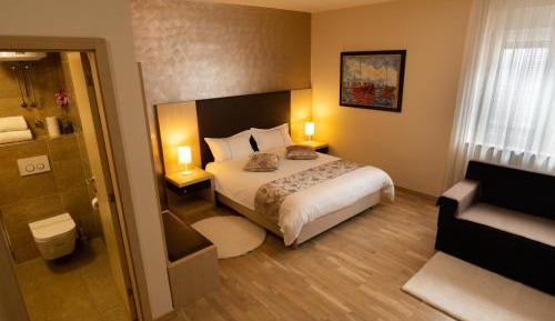 Comfort Double Room - 4 Dalmatinskog Sabora Street