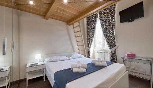Apartment - Split Level