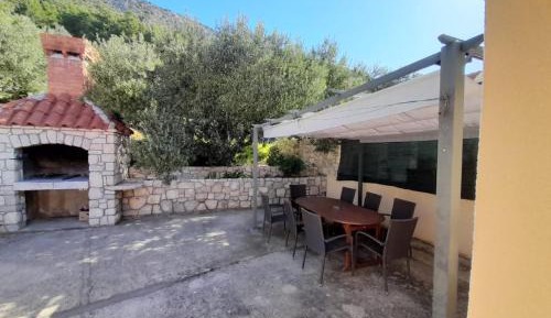 Three-Bedroom Apartment with Terrace