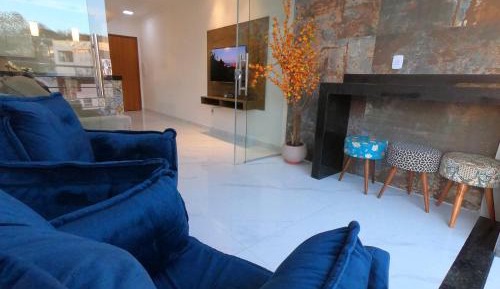 Two-Bedroom Apartment with Mountain View