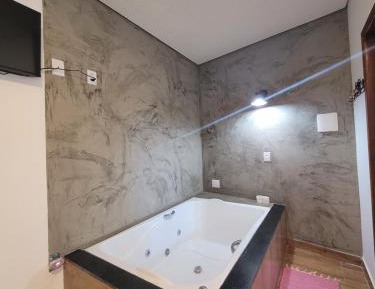 Suite with Spa Bath