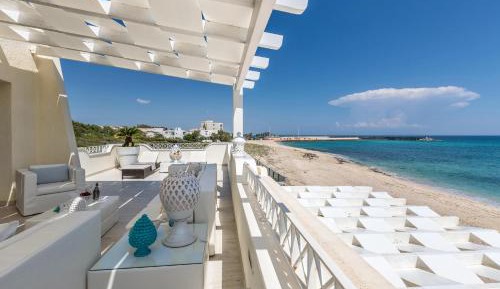 Villa - Beach Front
