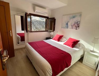 Small Double or Twin Room