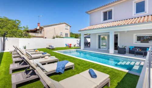 Villa with Private Pool