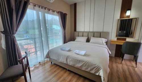 Superior King Room