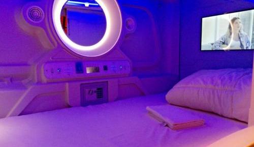 Twin Room with Private Bathroom