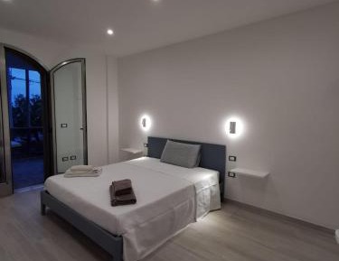Double Room with Balcony and Sea View
