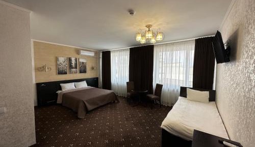 Deluxe Triple Room