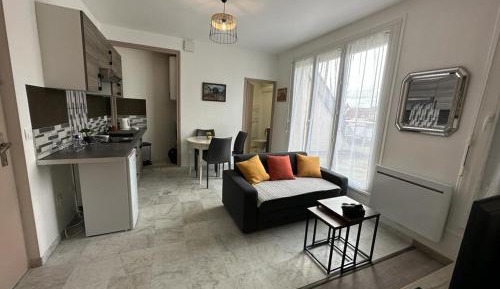 Apartment with Terrace