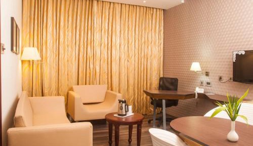 Premium Suite