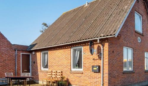 Two-Bedroom Holiday Home