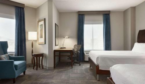 Queen Room with Two Queen Beds and Accessible Tub - Mobility Access