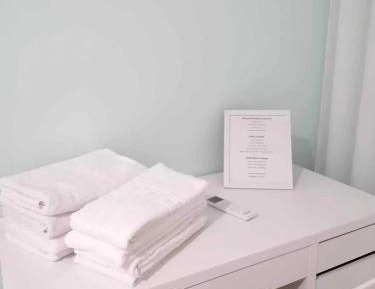 Queen Room with Shared Bathroom