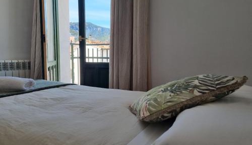Queen Room with Balcony