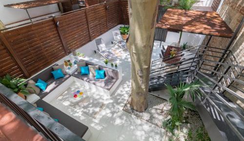 Apartment with Terrace 8