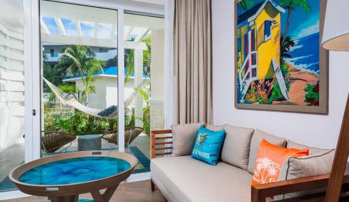 Island Oasis Suite