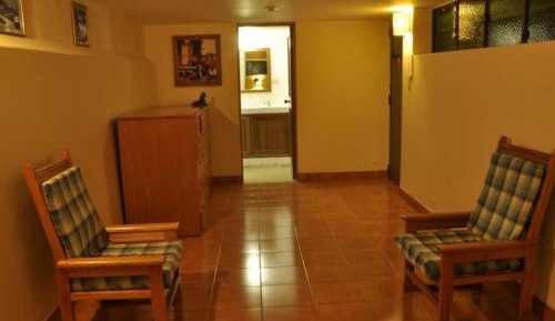 Quintuple Room
