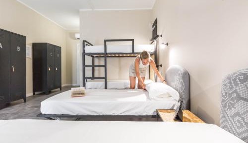 Bed in 4-Bed Mixed Dormitory Room